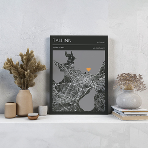 Wo alles begann: Estland im dunklen Magazin-Stil